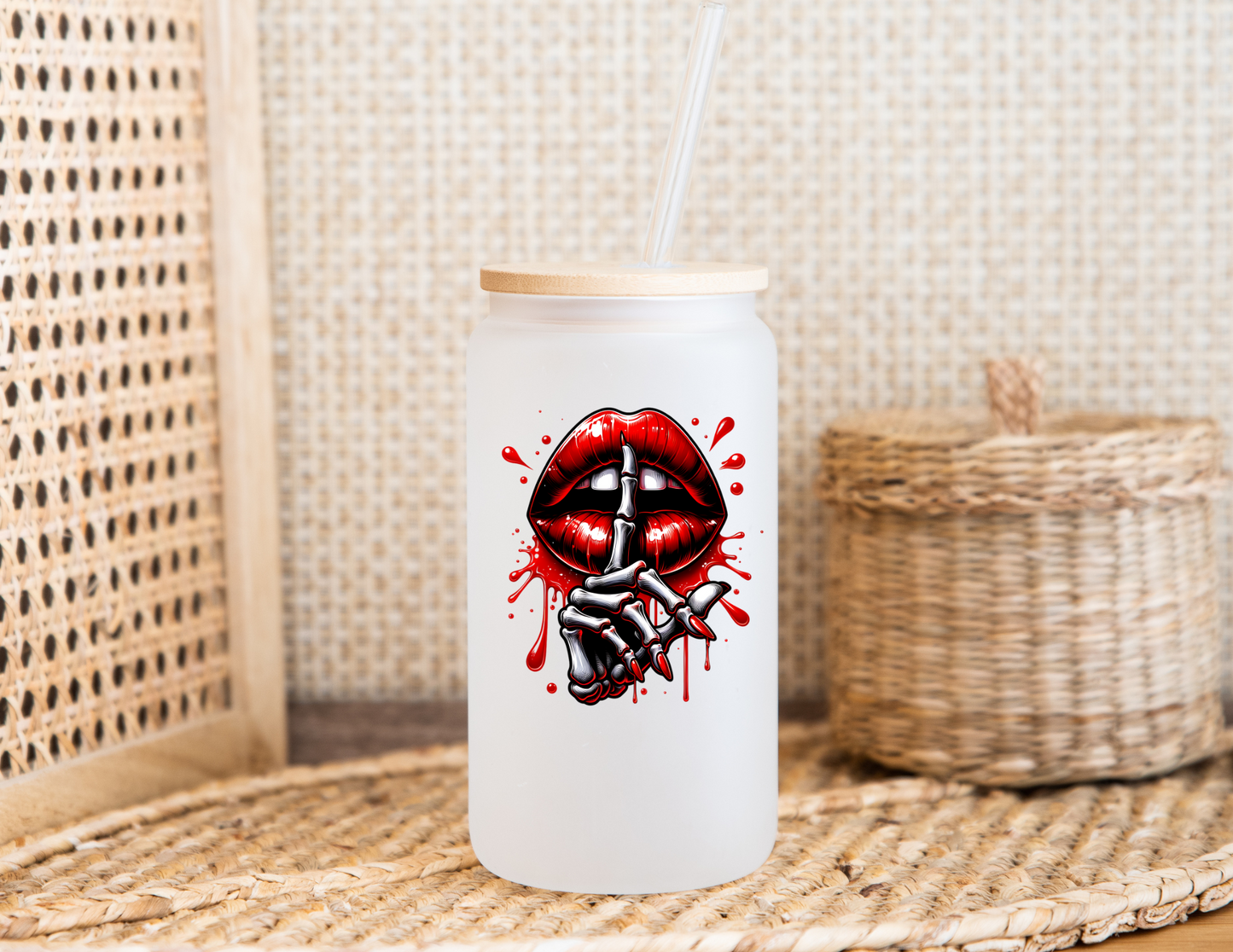 Skeleton Lip Glass Can