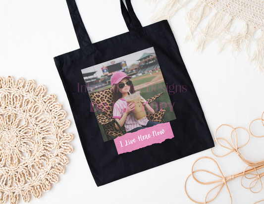 I live here now Tote bag